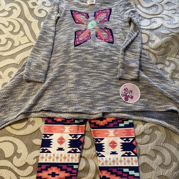 NWT Mallory May Girl's Long Sleeve Pant Set Navy Pink Flower Aztec Print Size 8 - Picture 1 of 10